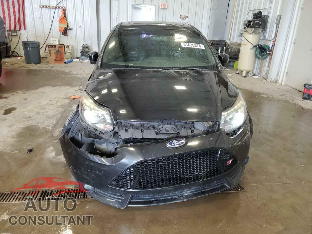 FORD FOCUS 2014 - 1FADP3L98EL427737
