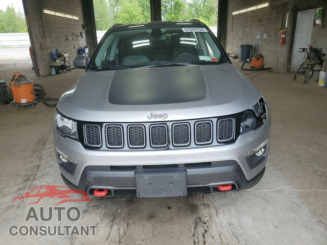 JEEP COMPASS 2020 - 3C4NJDDB2LT195998