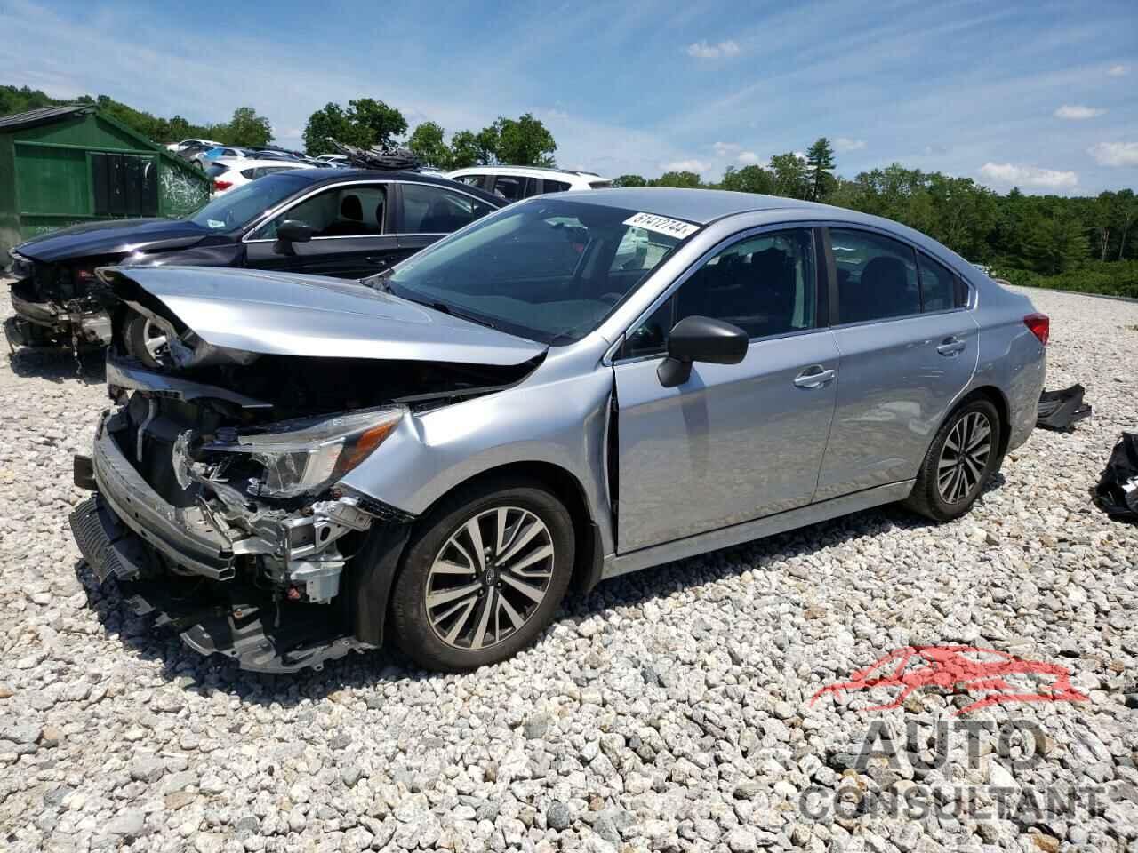 SUBARU LEGACY 2018 - 4S3BNAB61J3019643