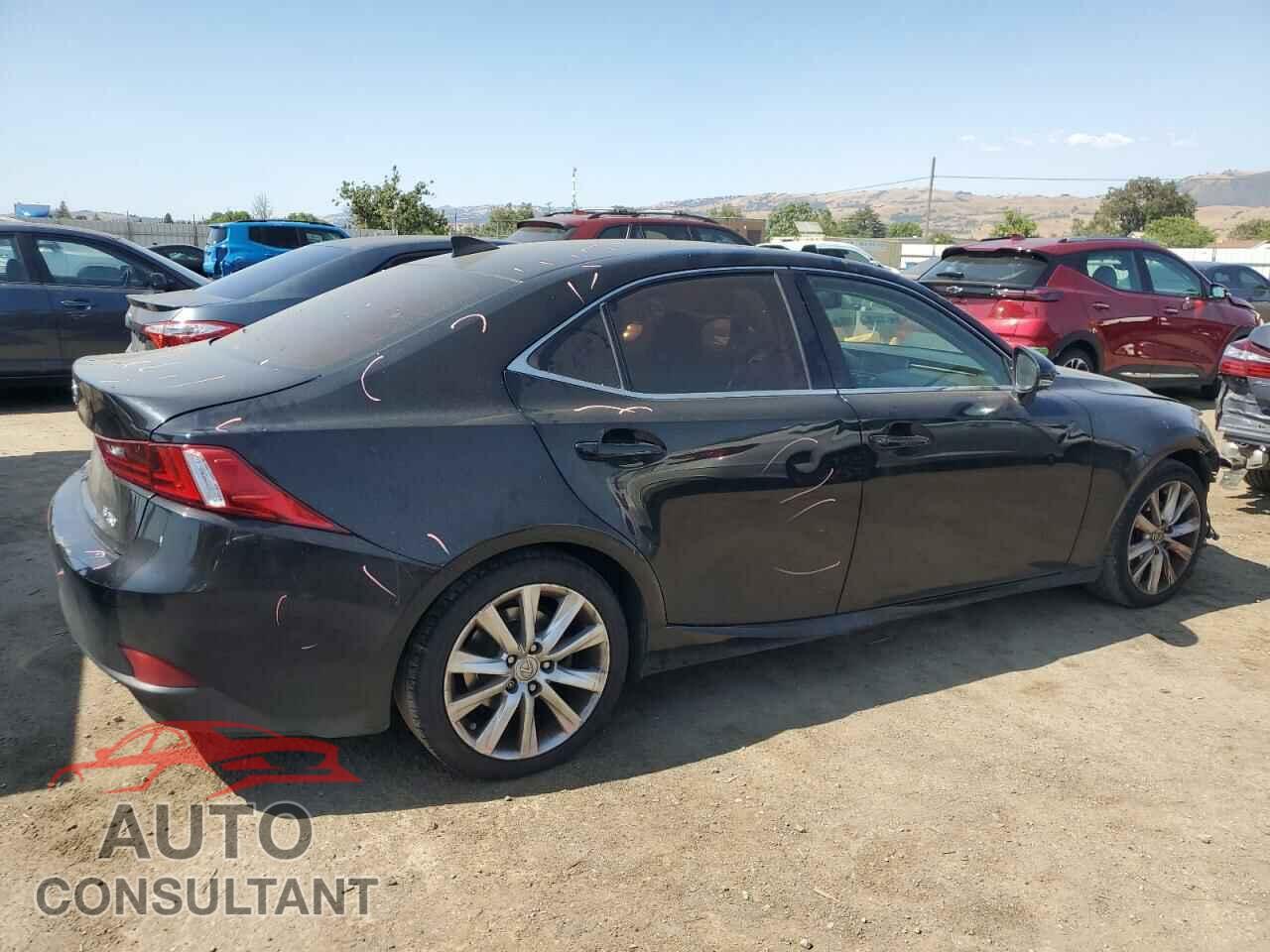 LEXUS IS 2014 - JTHBF1D23E5010085
