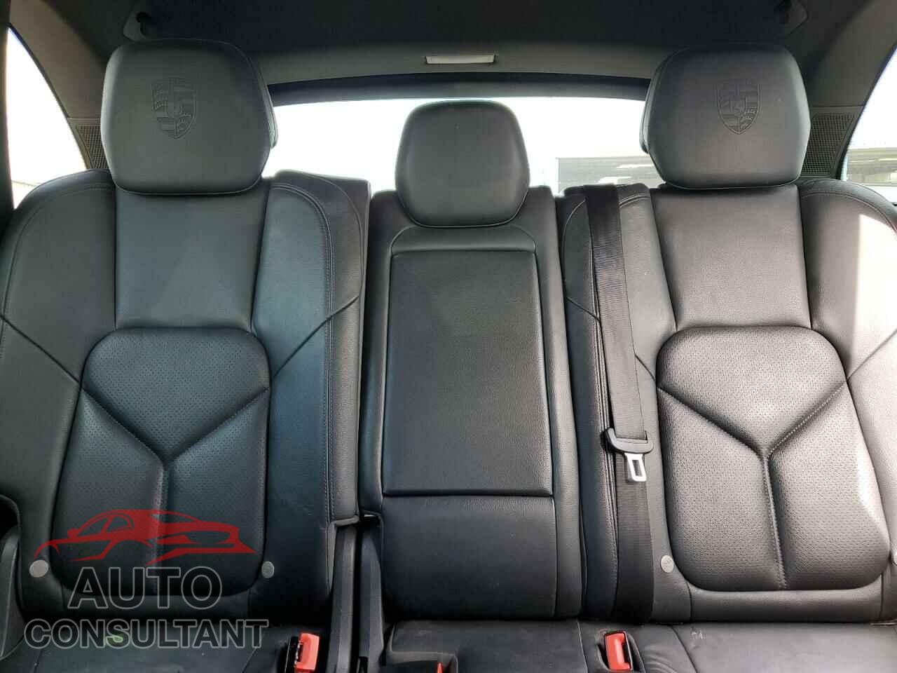 PORSCHE CAYENNE 2013 - WP1AF2A21DLA26396