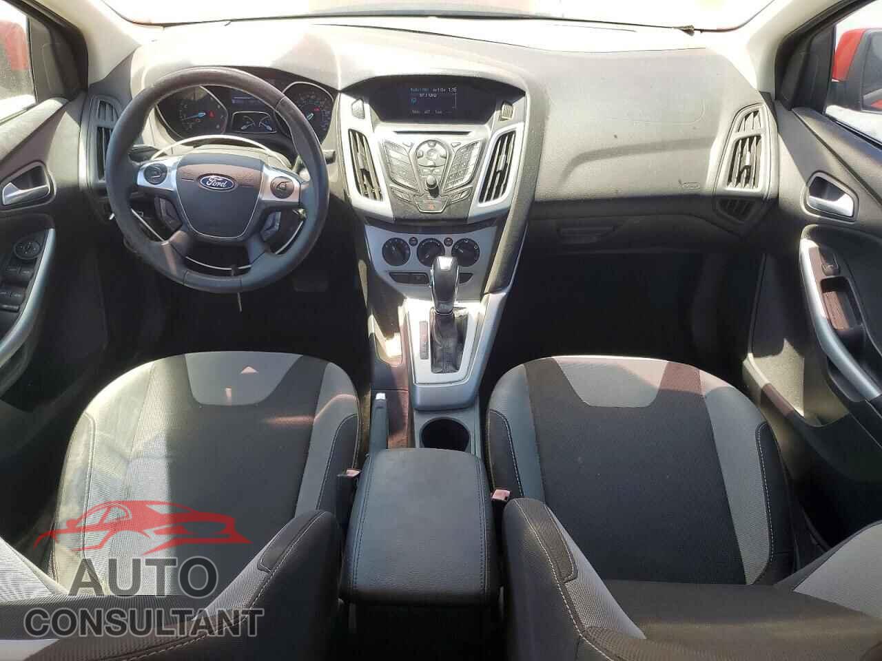 FORD FOCUS 2012 - 1FAHP3F2XCL391496