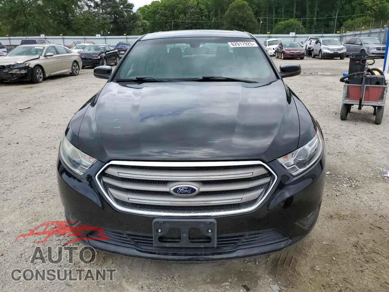 FORD TAURUS 2015 - 1FAHP2E84FG202354