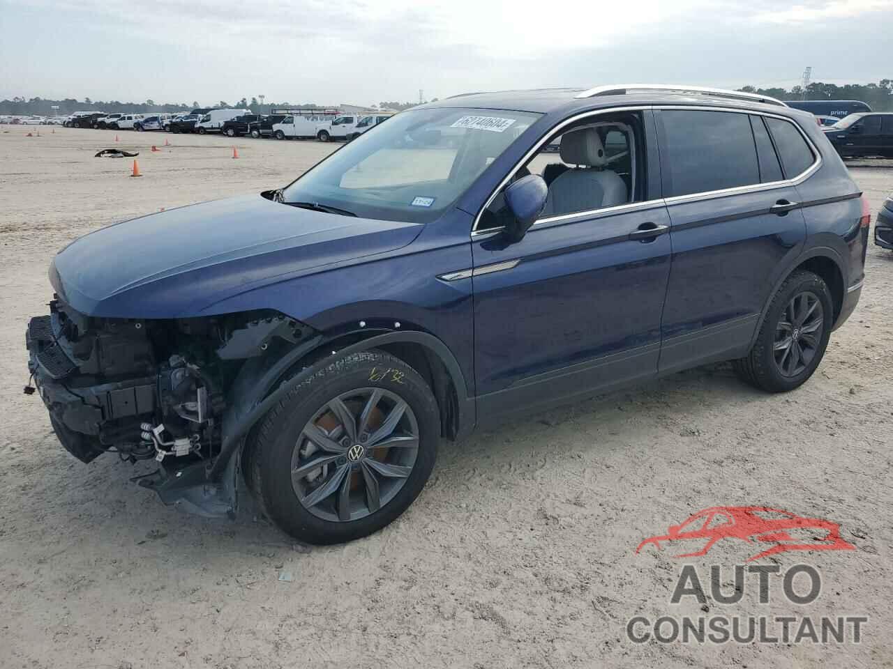 VOLKSWAGEN TIGUAN 2022 - 3VV3B7AX7NM158479