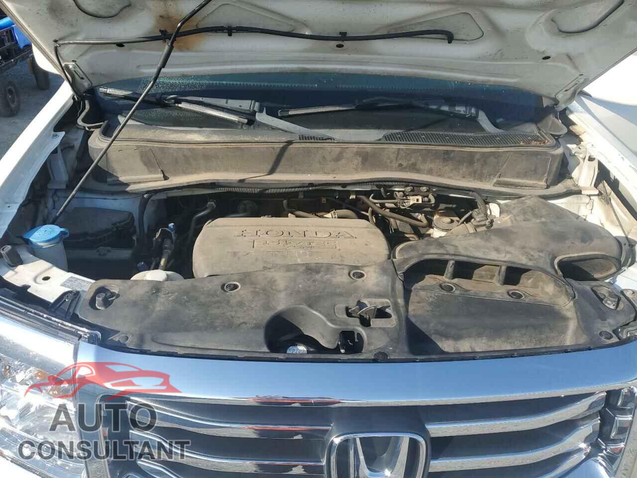 HONDA PILOT 2014 - 5FNYF4H96EB007765