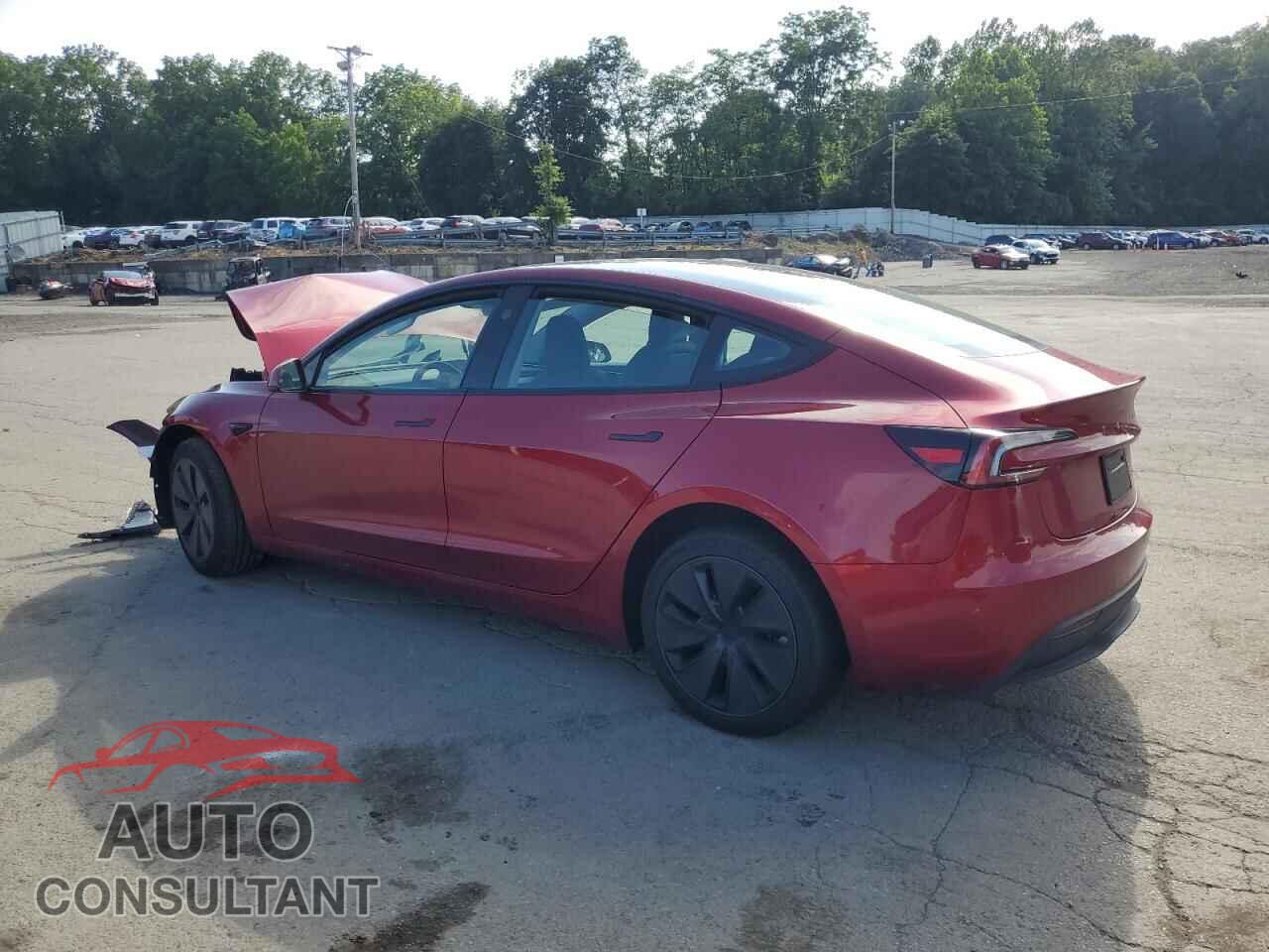TESLA MODEL 3 2024 - 5YJ3E1EB3RF813877