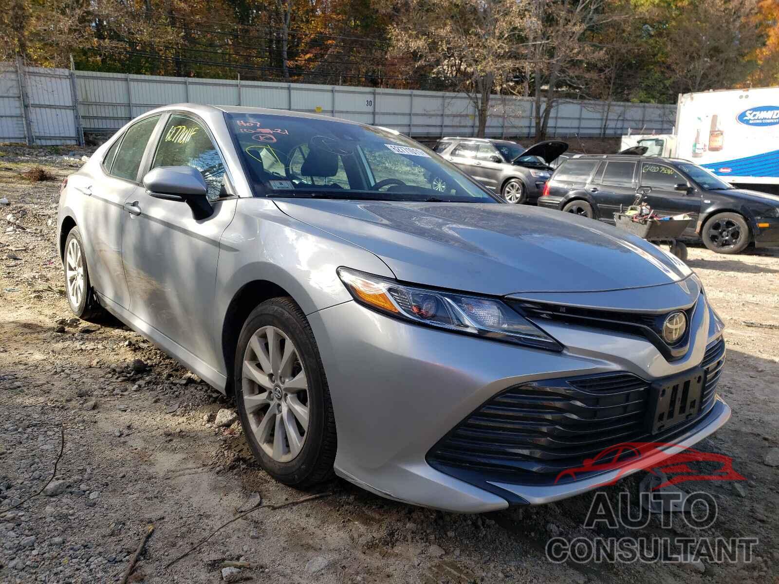 TOYOTA CAMRY 2019 - 4T1B11HKXKU811765