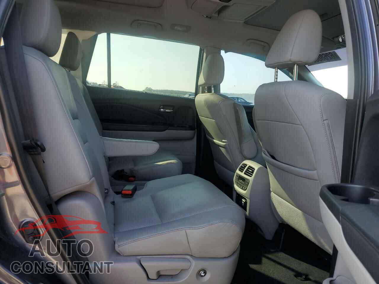 HONDA PILOT 2020 - 5FNYF6H00LB044305