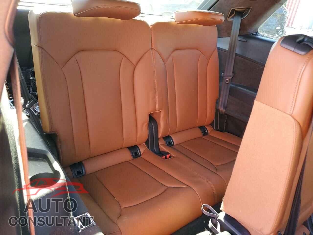 AUDI Q7 2019 - WA1VAAF77KD041261