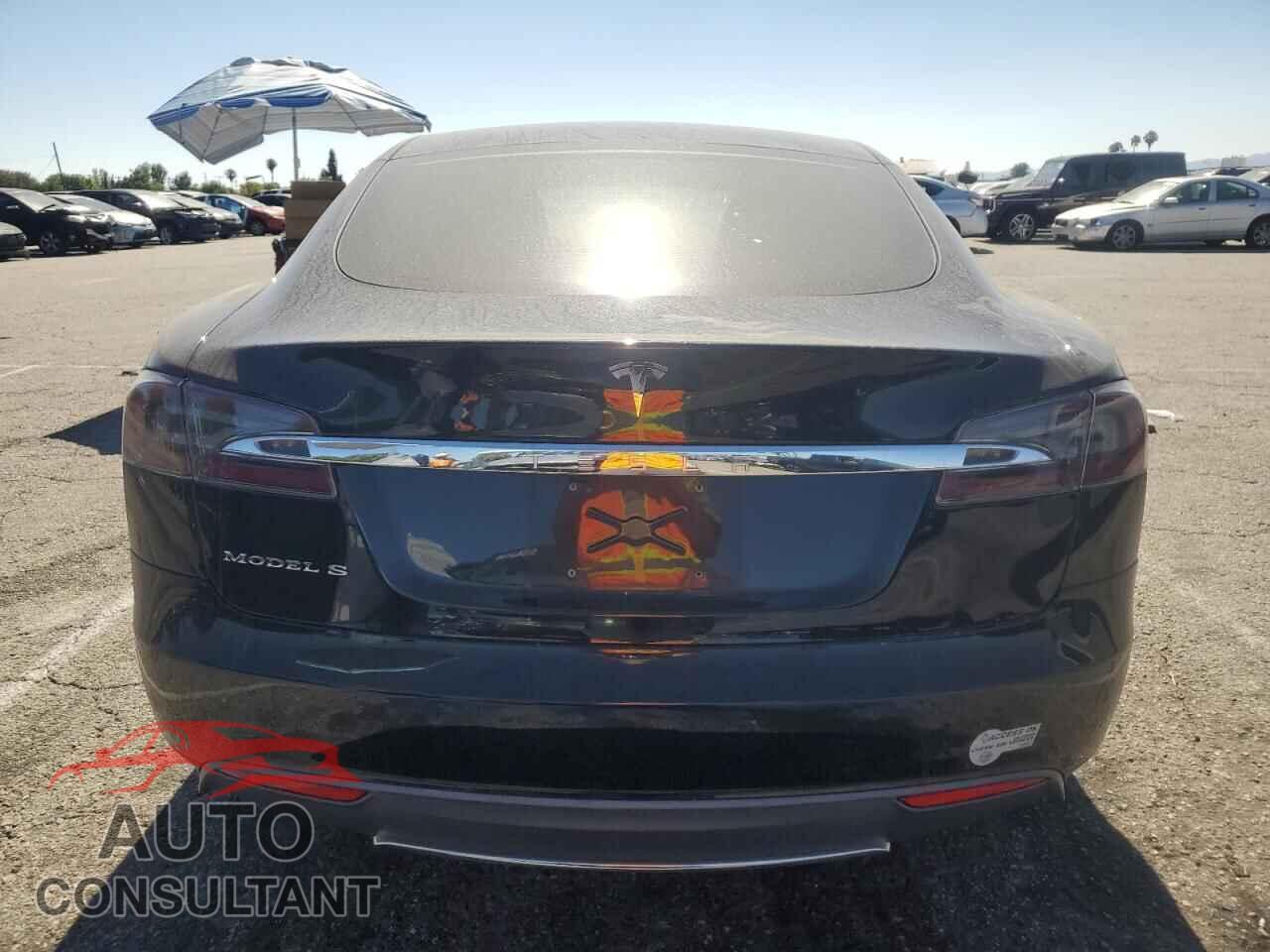 TESLA MODEL S 2014 - 5YJSA1S14EFP62158