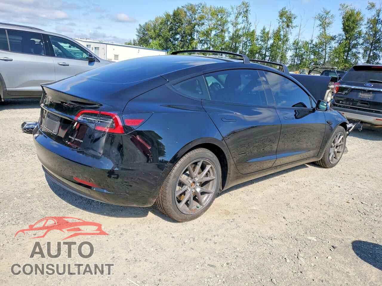 TESLA MODEL 3 2022 - 5YJ3E1EB9NF337578