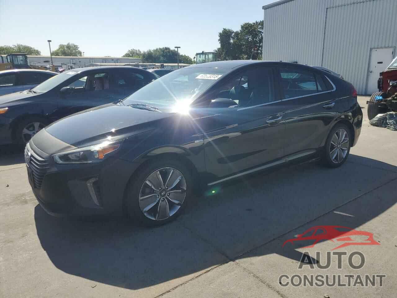HYUNDAI IONIQ 2017 - KMHC85LC9HU039811