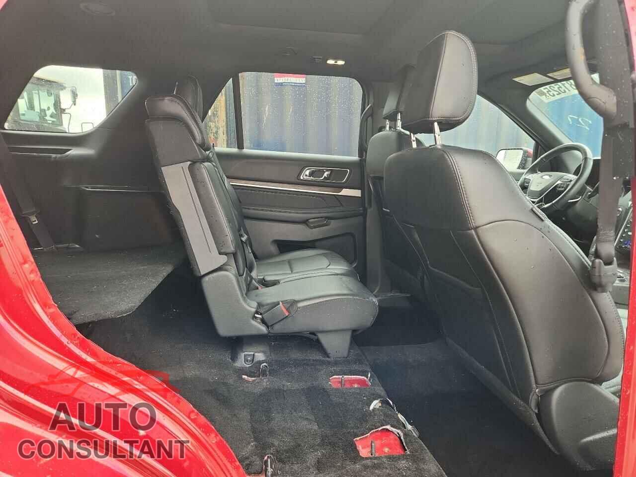 FORD EXPLORER 2018 - 1FM5K7F83JGB41204