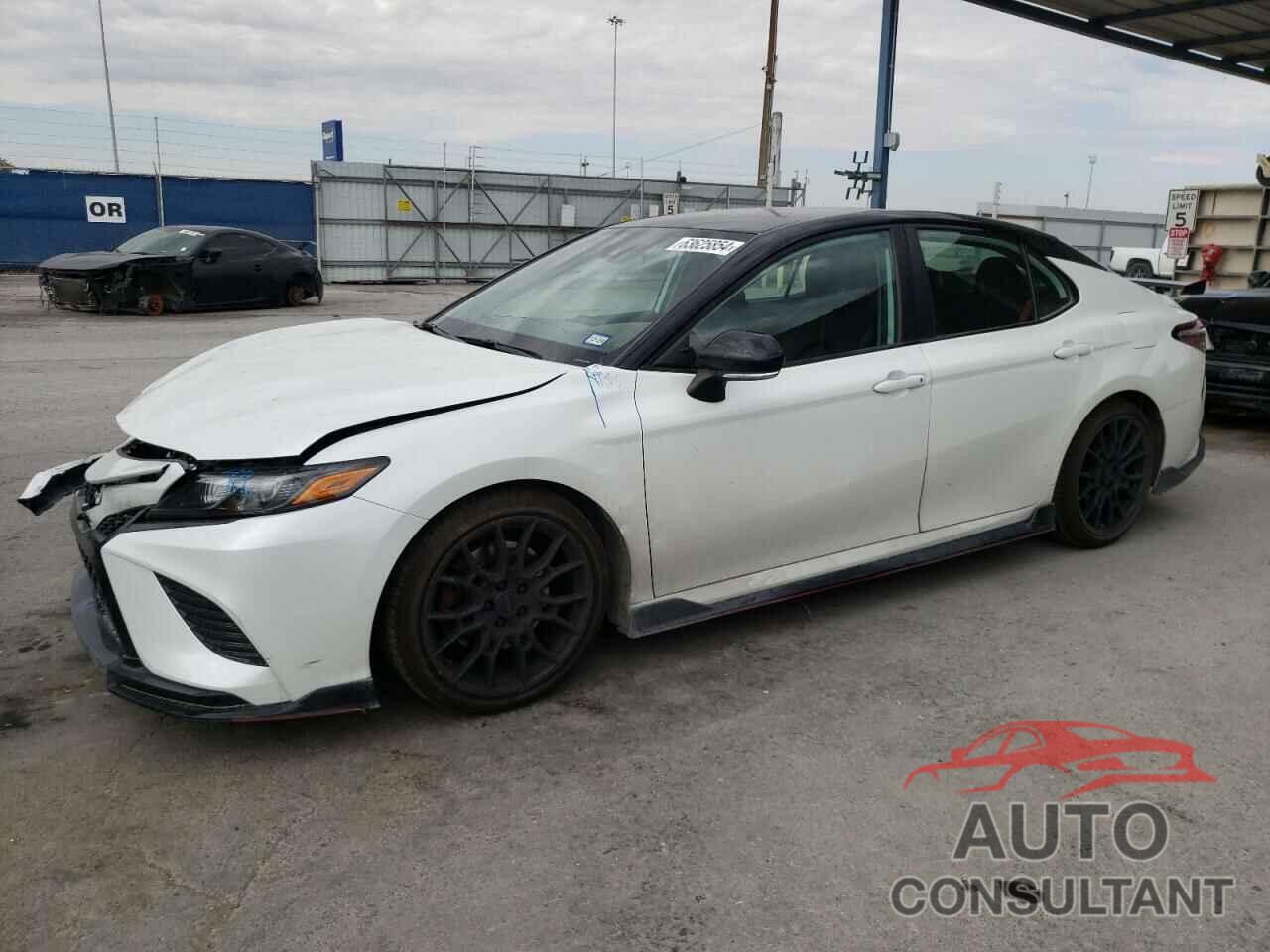 TOYOTA CAMRY 2023 - 4T1KZ1AK6PU075627