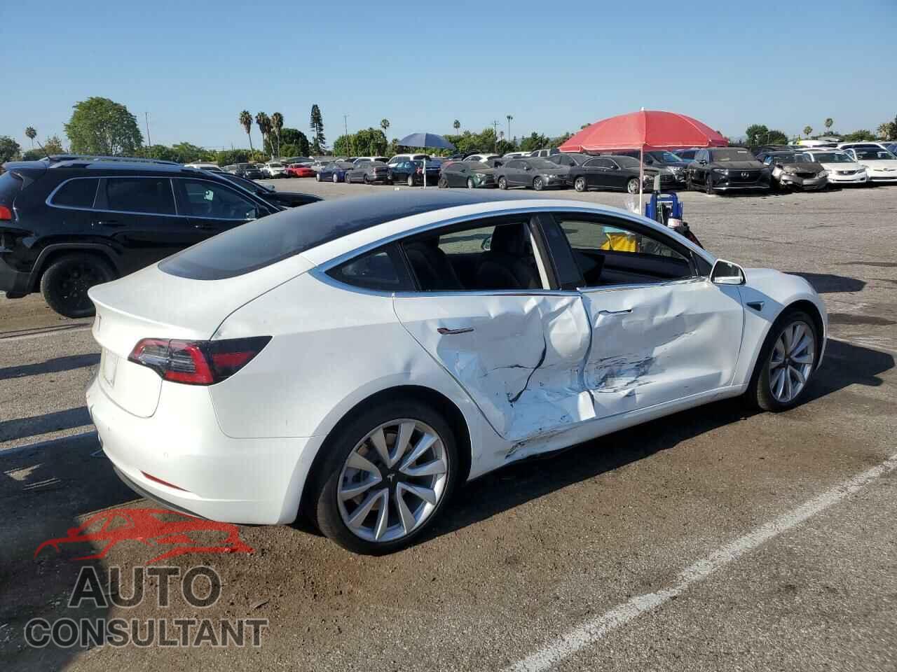 TESLA MODEL 3 2018 - 5YJ3E1EA4JF051171