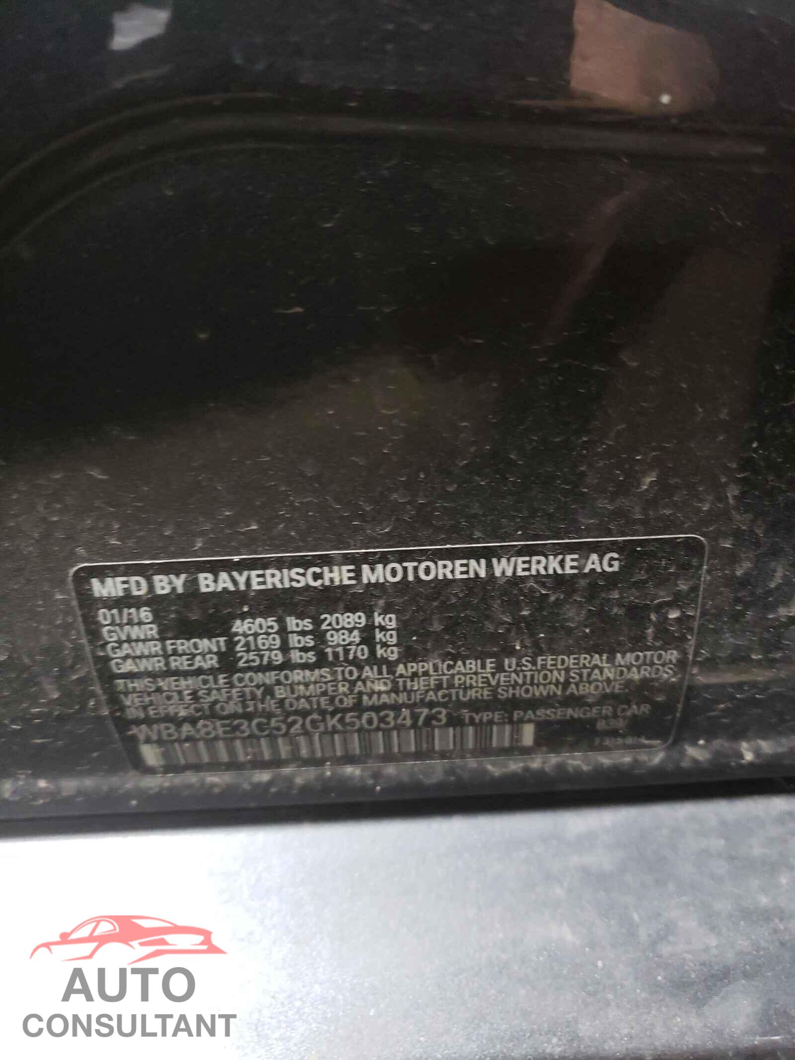 BMW 3 SERIES 2016 - WBA8E3C52GK503473