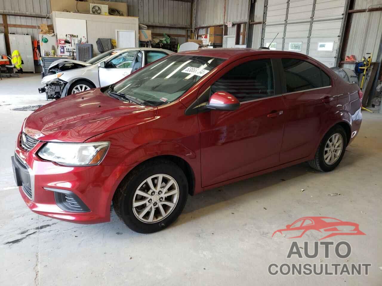 CHEVROLET SONIC 2018 - 1G1JD5SH5J4114183