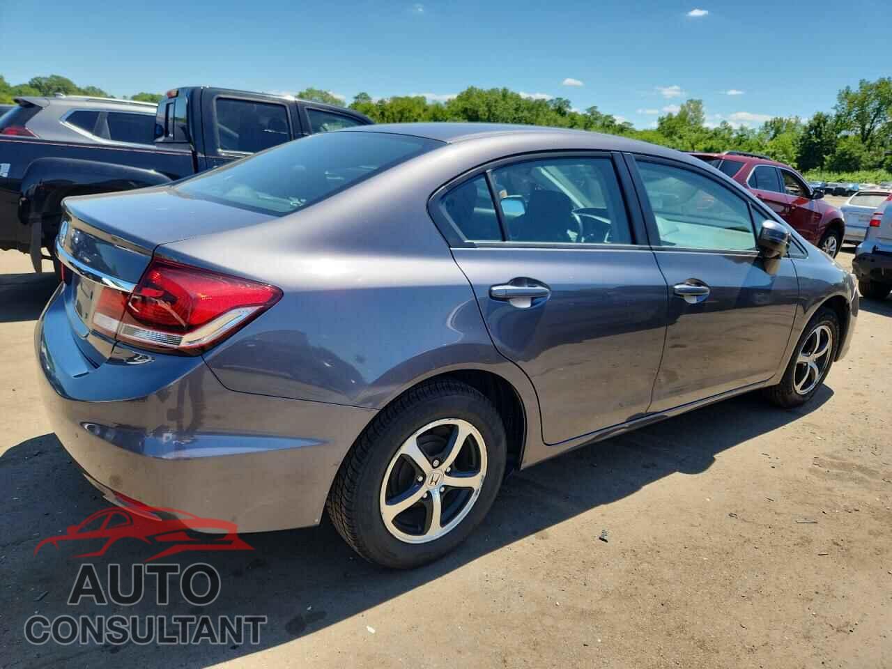HONDA CIVIC 2015 - 2HGFB2F79FH556589