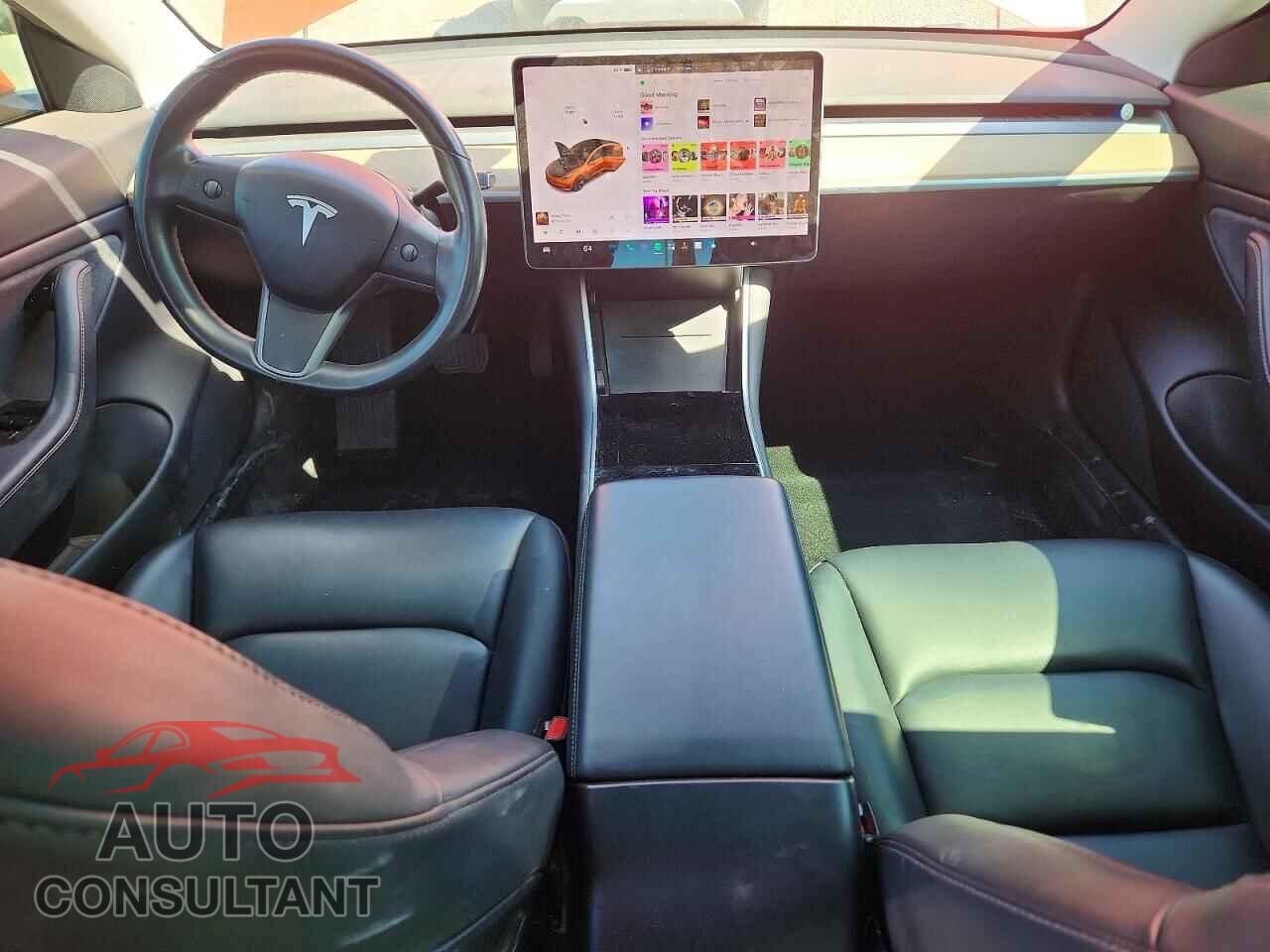TESLA MODEL 3 2019 - 5YJ3E1EB4KF205761