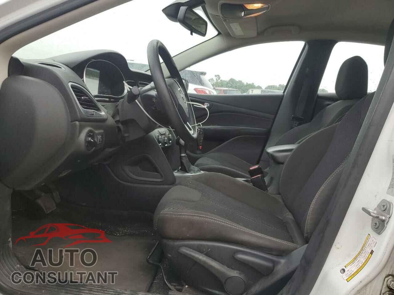 DODGE DART 2015 - 1C3CDFBB8FD308980