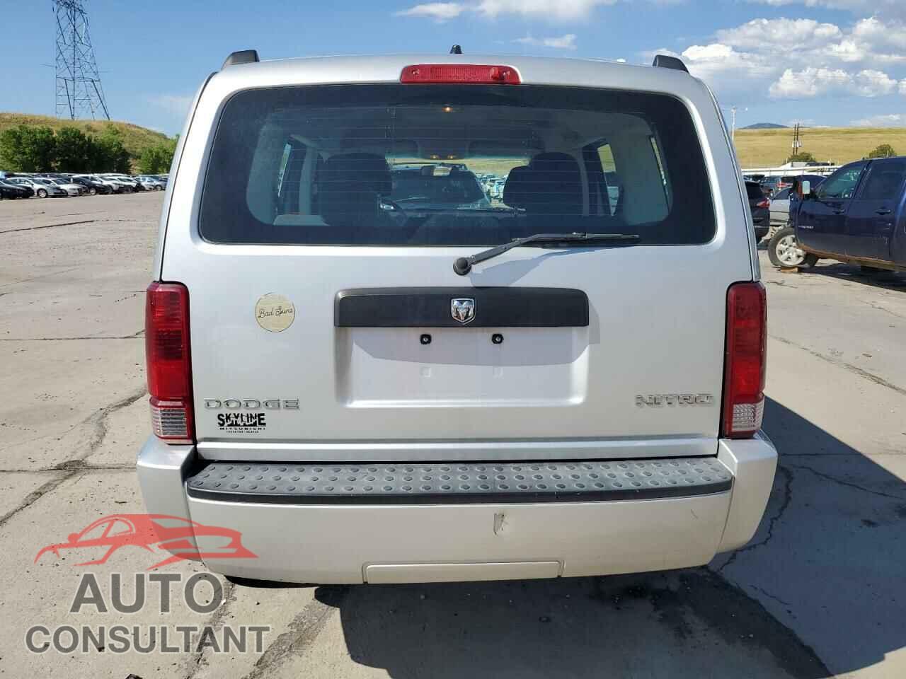 DODGE NITRO 2011 - 1D4PU2GK7BW596541