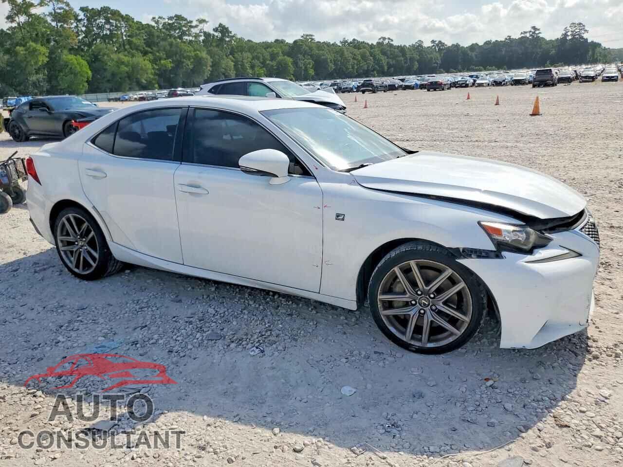 LEXUS IS 2014 - JTHBE1D2XE5010443