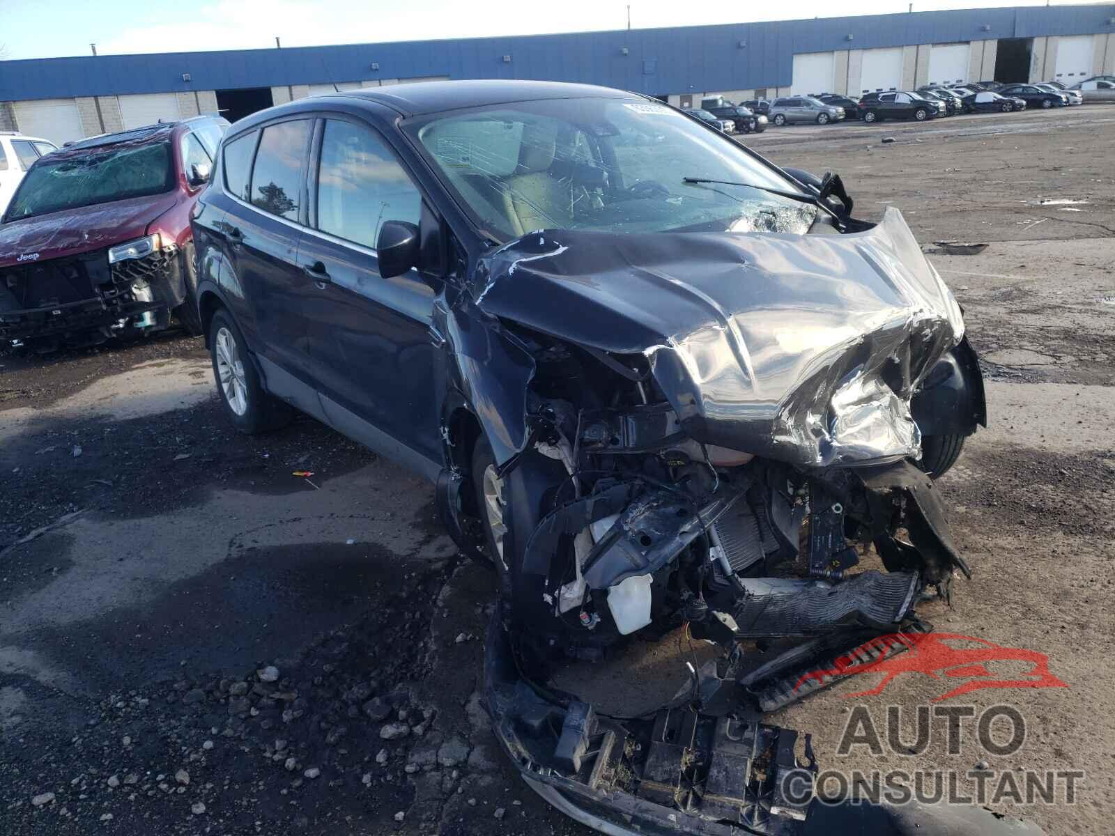 FORD ESCAPE 2019 - 1FMCU0GD2KUA40100