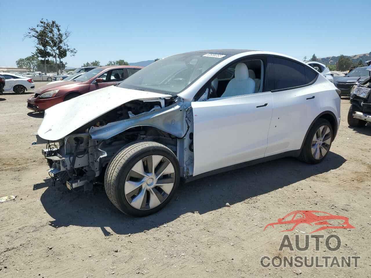TESLA MODEL Y 2022 - 7SAYGDEE9NF555888