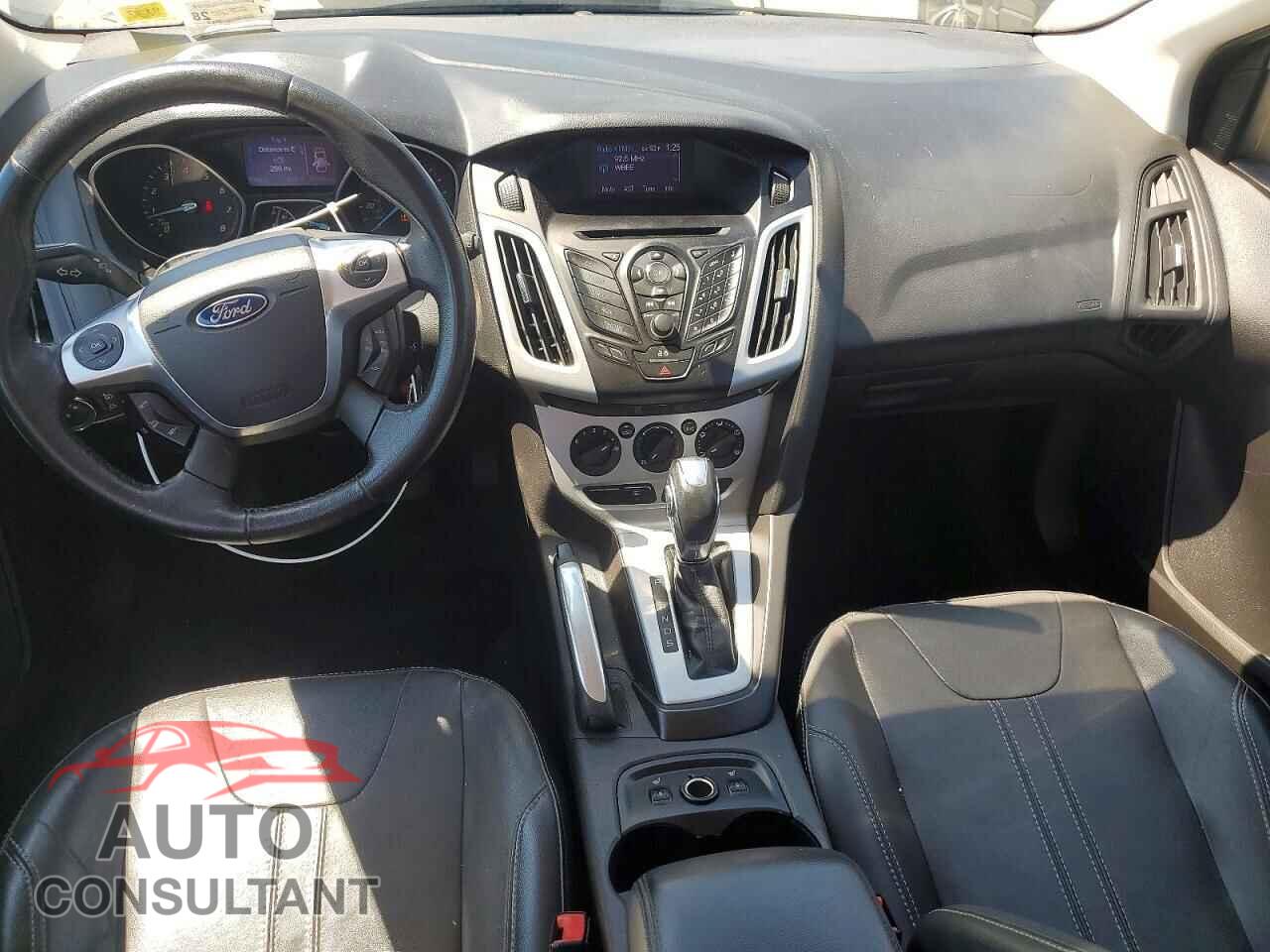 FORD FOCUS 2013 - 1FADP3K21DL208038