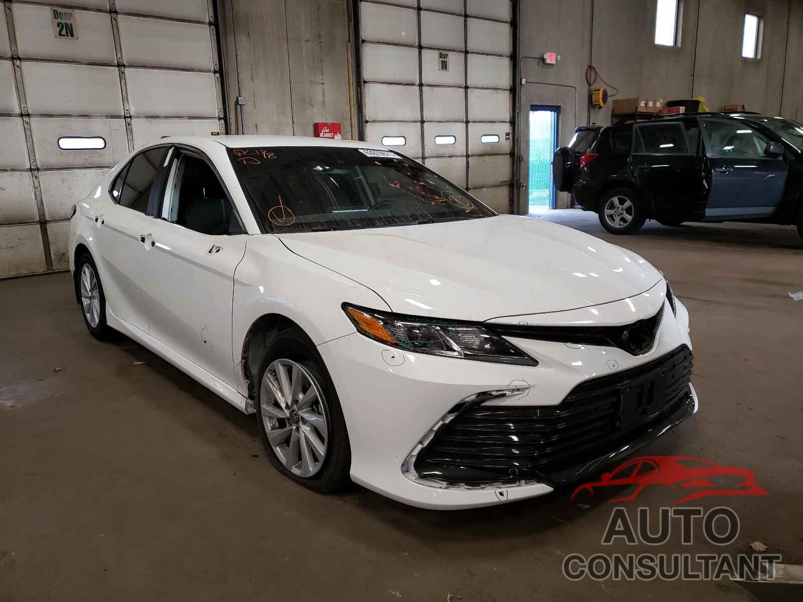 TOYOTA CAMRY 2021 - 4T1R11BK6MU029084