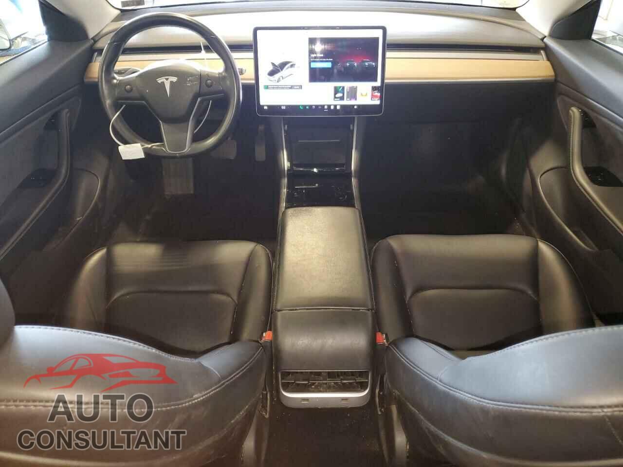 TESLA MODEL 3 2018 - 5YJ3E1EB2JF121470