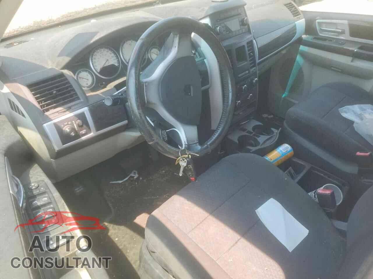 DODGE CARAVAN 2010 - 2D4RN5D11AR155174