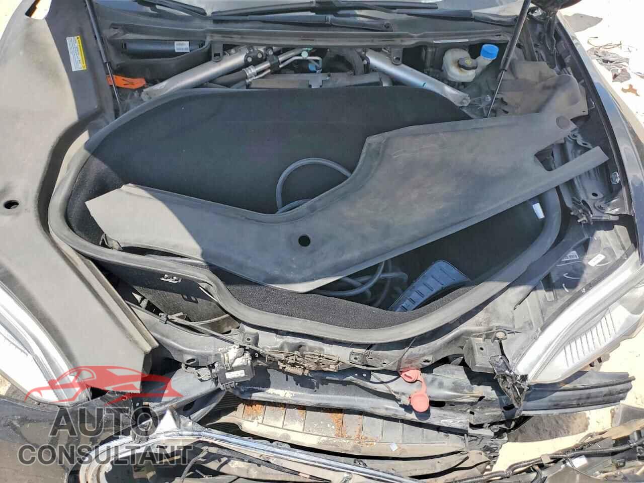TESLA MODEL S 2015 - 5YJSA1H22FF100399