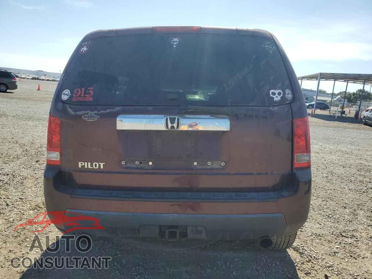 HONDA PILOT 2009 - 5FNYF384X9B010947