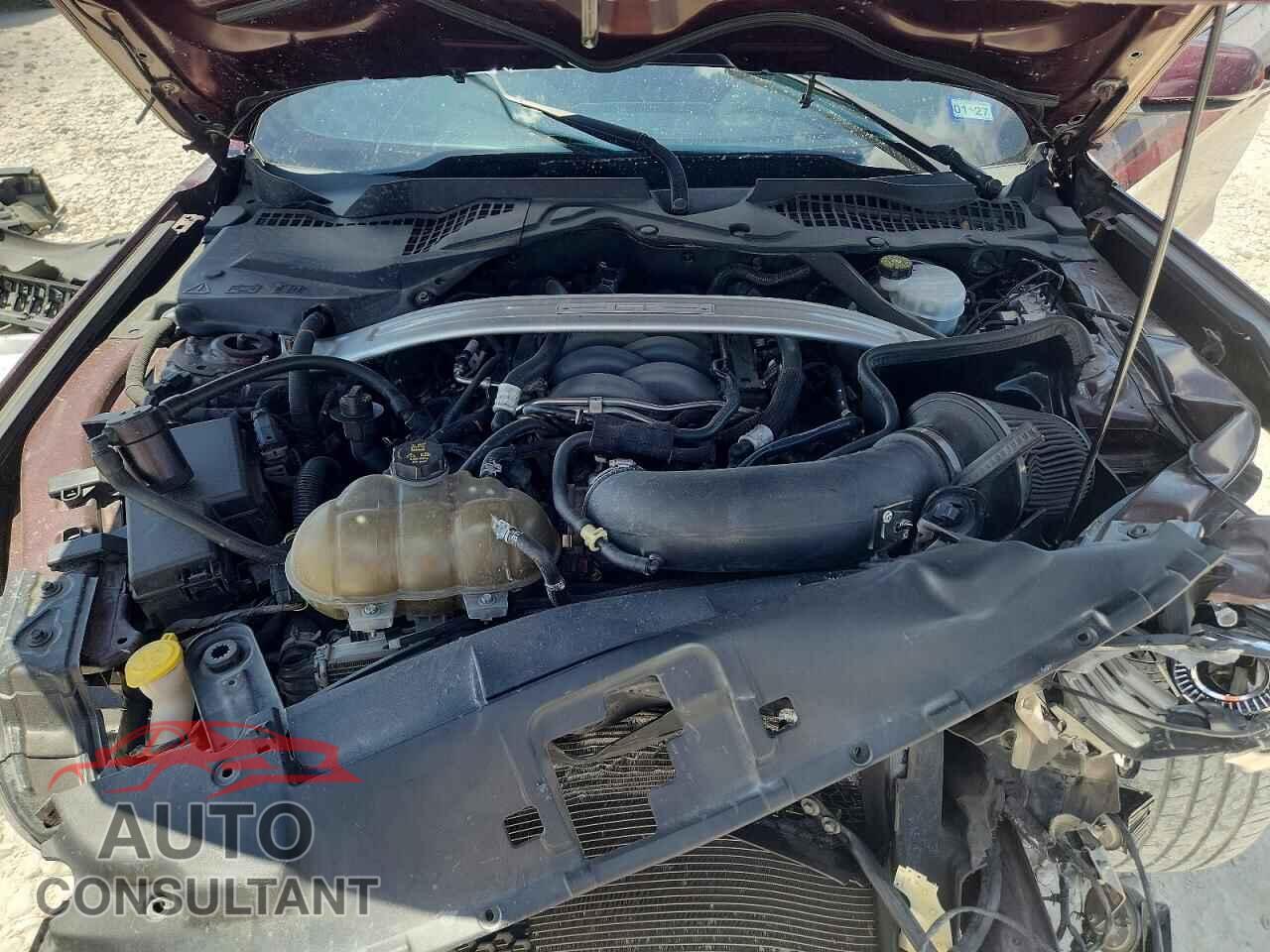 FORD MUSTANG 2018 - 1FA6P8CF3J5146357