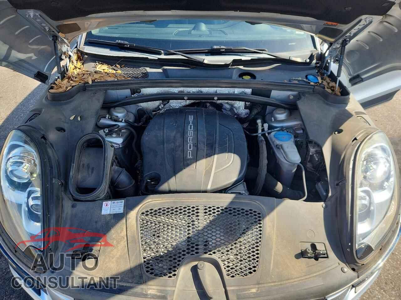 PORSCHE MACAN 2017 - WP1AA2A53HLB83300