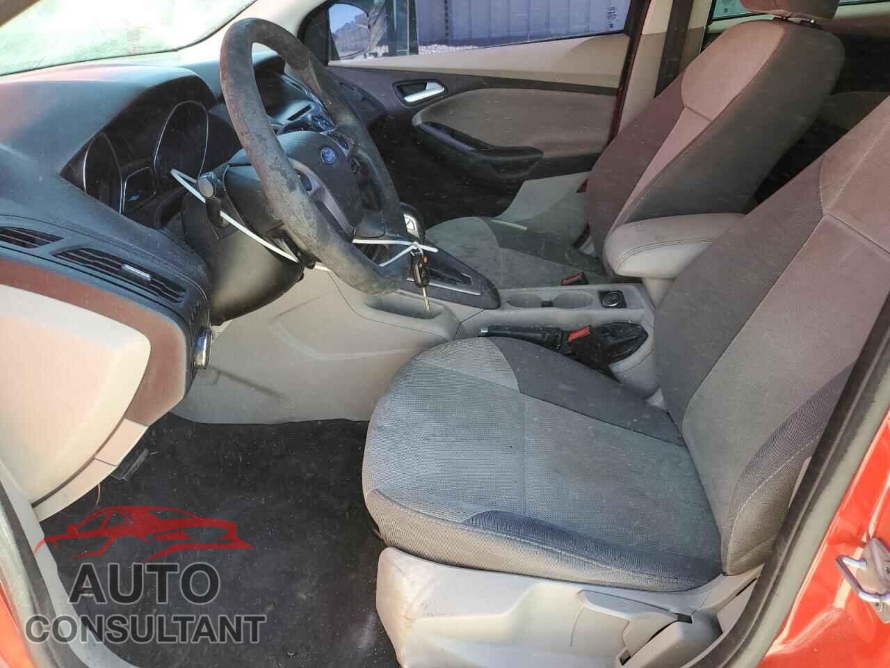 FORD FOCUS 2014 - 1FADP3F26EL231374