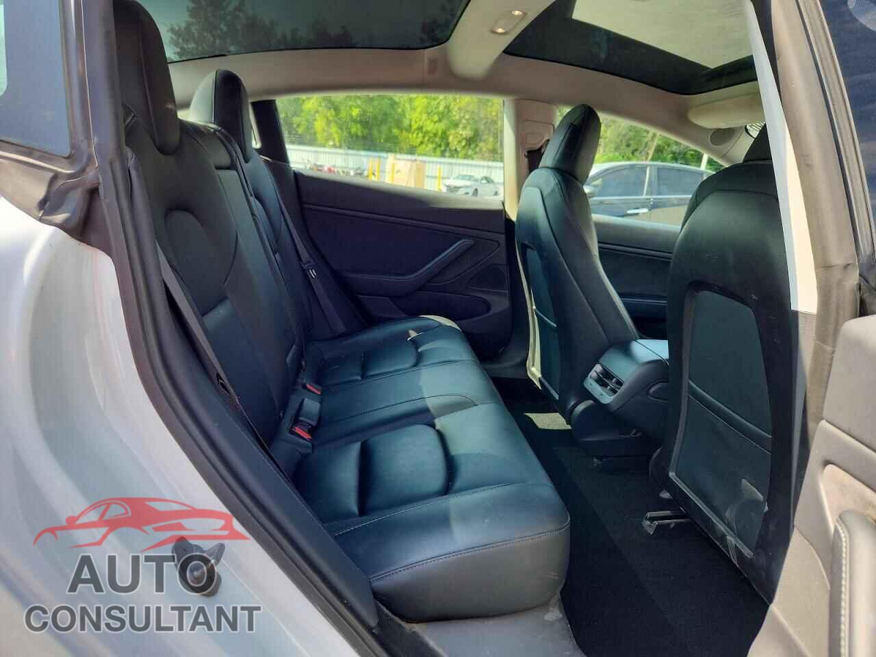 TESLA MODEL 3 2020 - 5YJ3E1EB4LF618233