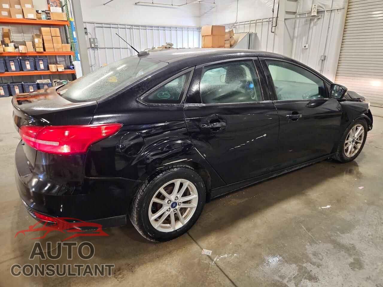 FORD FOCUS 2017 - 1FADP3F26HL258837