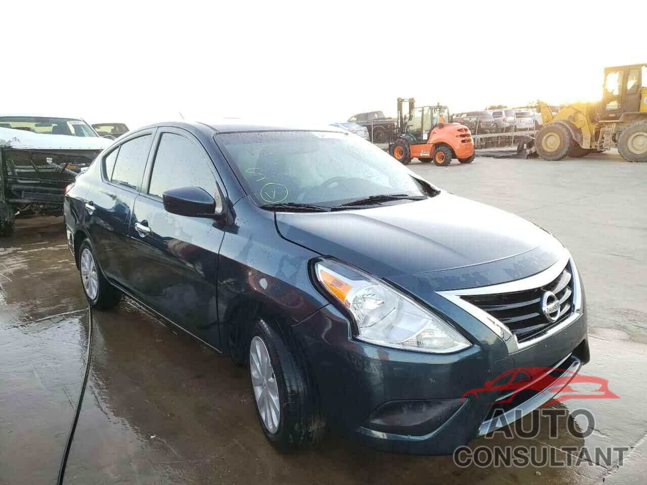 NISSAN VERSA 2017 - 3N1CN7AP5HL859492