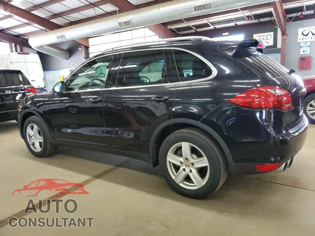 PORSCHE CAYENNE 2012 - WP1AA2A25CLA00607