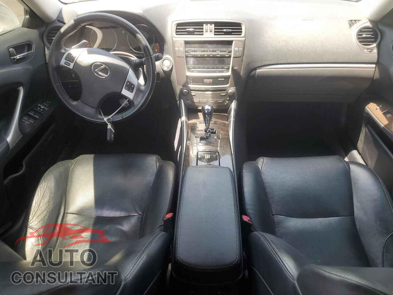 LEXUS IS 2012 - JTHBF5C28C5184708