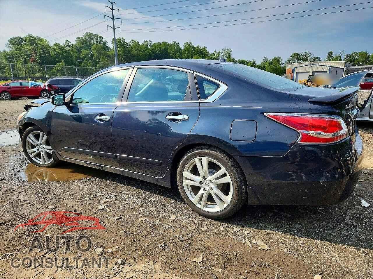 NISSAN ALTIMA 2015 - 1N4BL3AP5FC283537