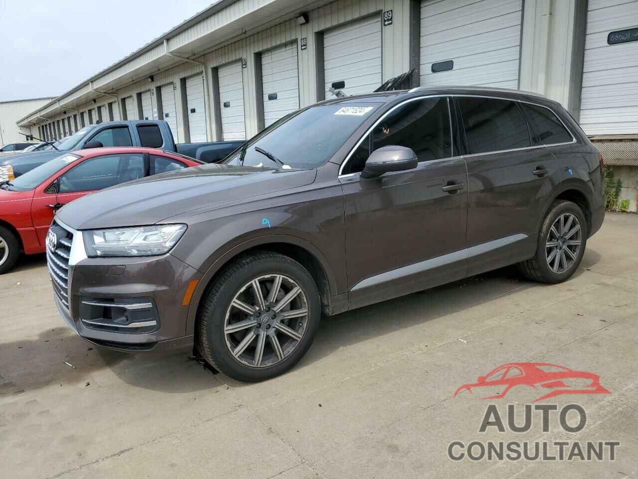 AUDI Q7 2018 - WA1VAAF70JD037664