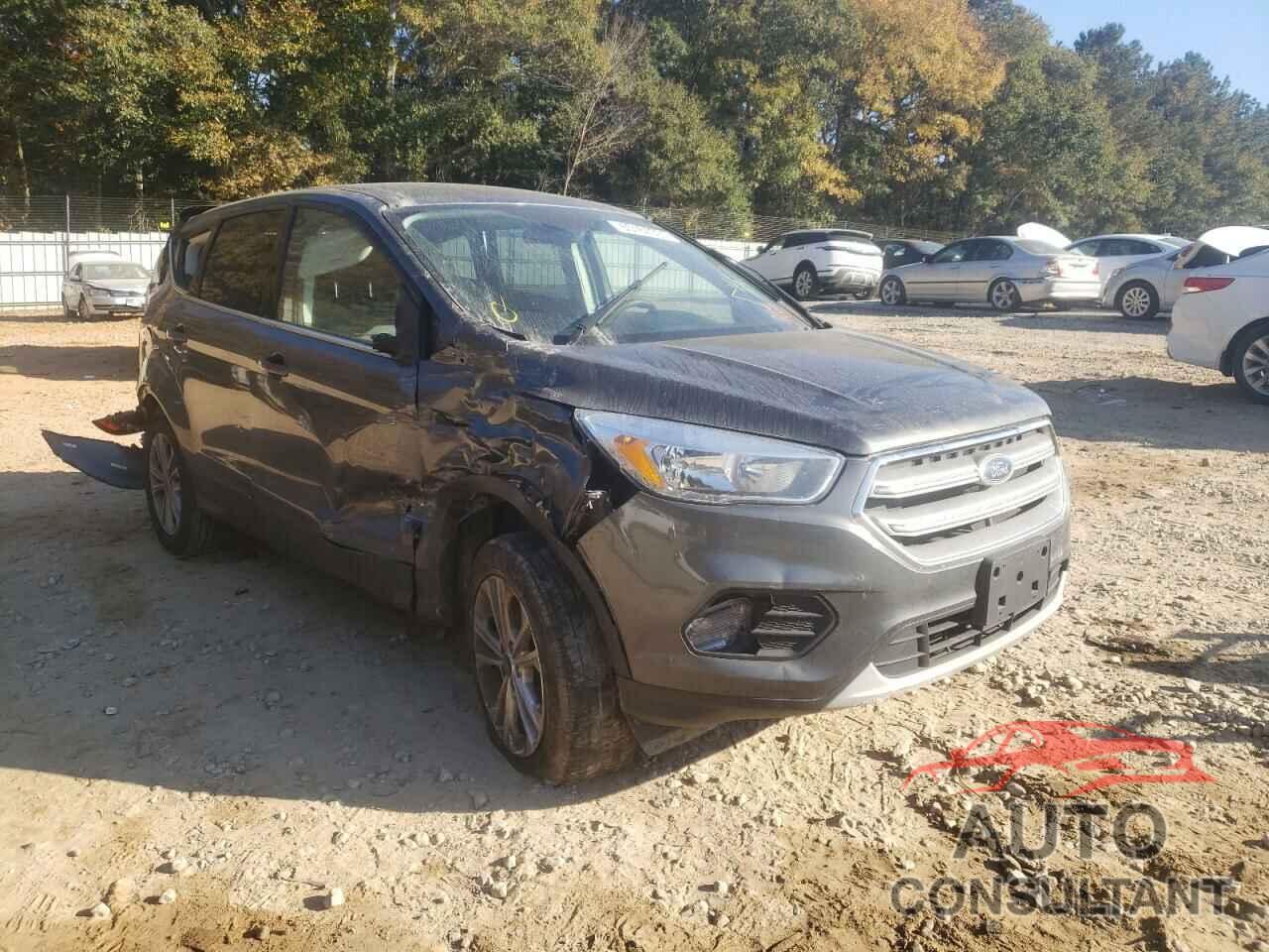 FORD ESCAPE 2017 - 1FMCU0GD6HUB04101