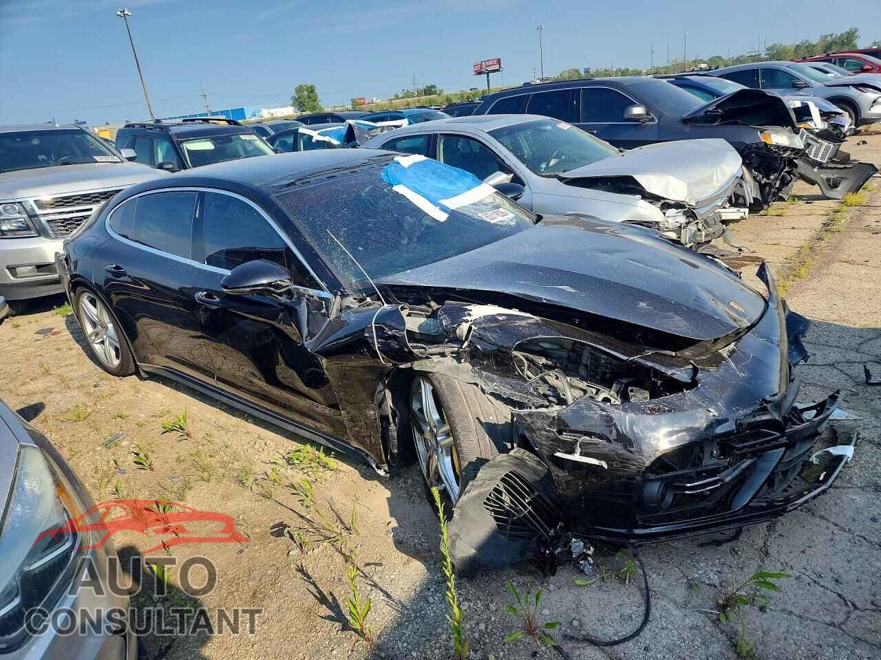 PORSCHE PANAMERA 2020 - WP0BF2A7XLL175017