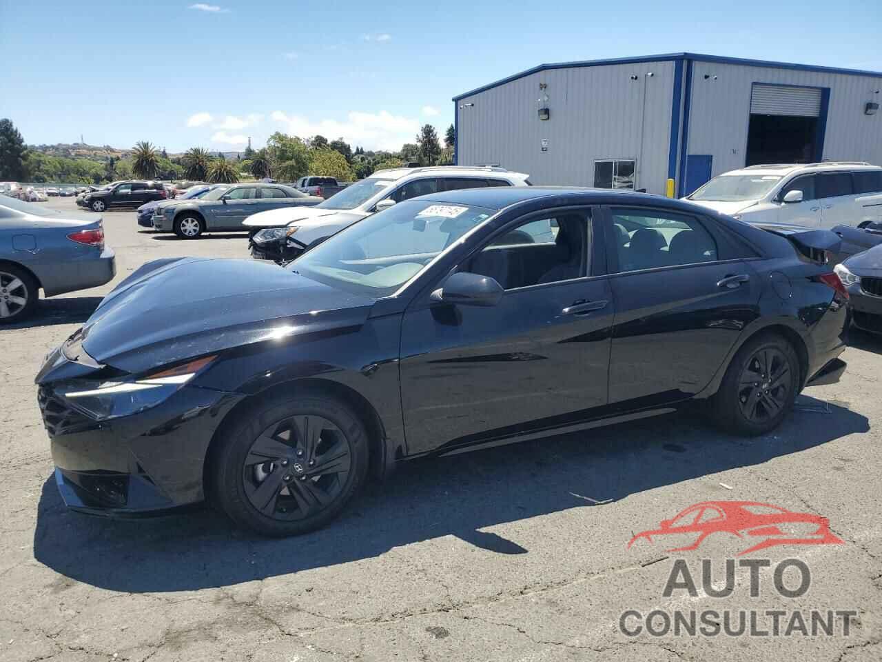 HYUNDAI ELANTRA 2023 - KMHLM4AJXPU040469