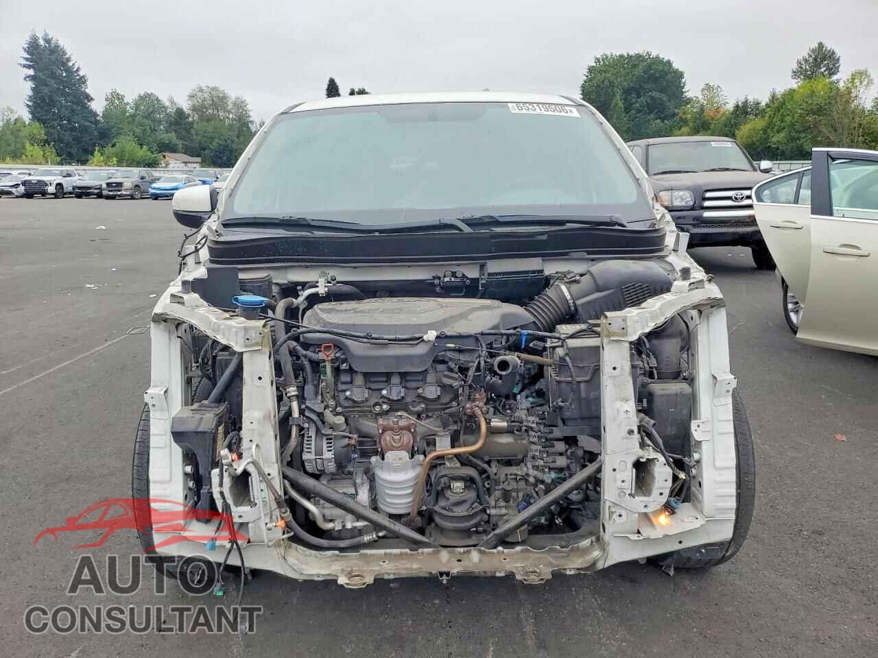HONDA RIDGELINE 2017 - 5FPYK2F55HB007235