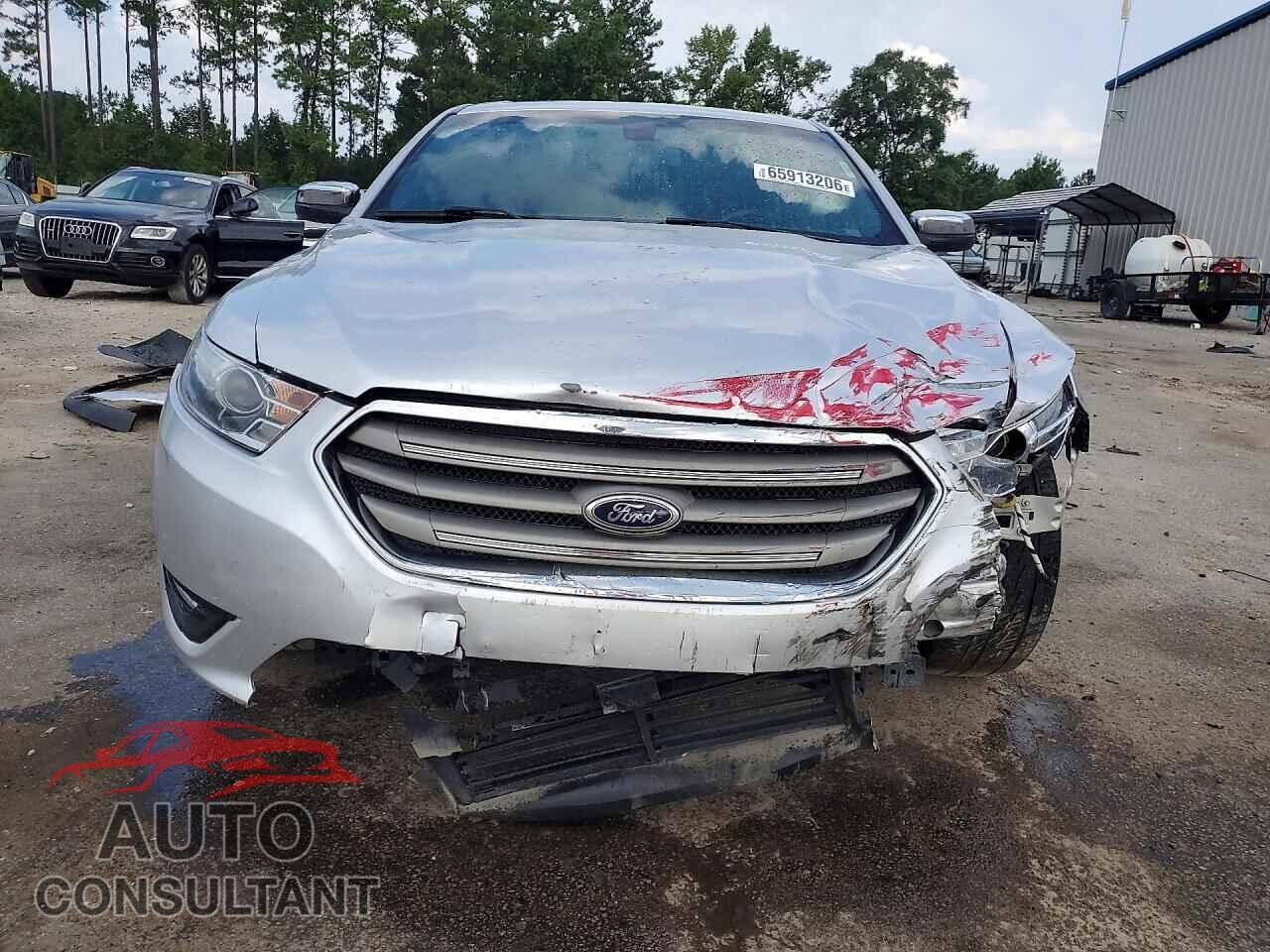 FORD TAURUS 2013 - 1FAHP2F80DG112047
