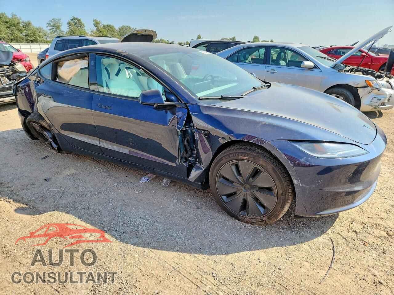 TESLA MODEL 3 2026 - 5YJ3E1EA8TF202905